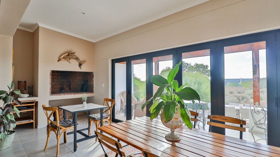 9 Bedroom Property for Sale in Long Acres Country Estate Western Cape